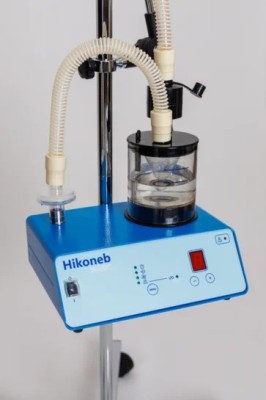 Ultraschall-Vernebler Hikoneb 908 DC - mit 5-Fuß-Fahrgestell